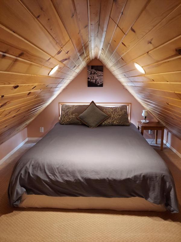 Deluxe Family Suite image 4