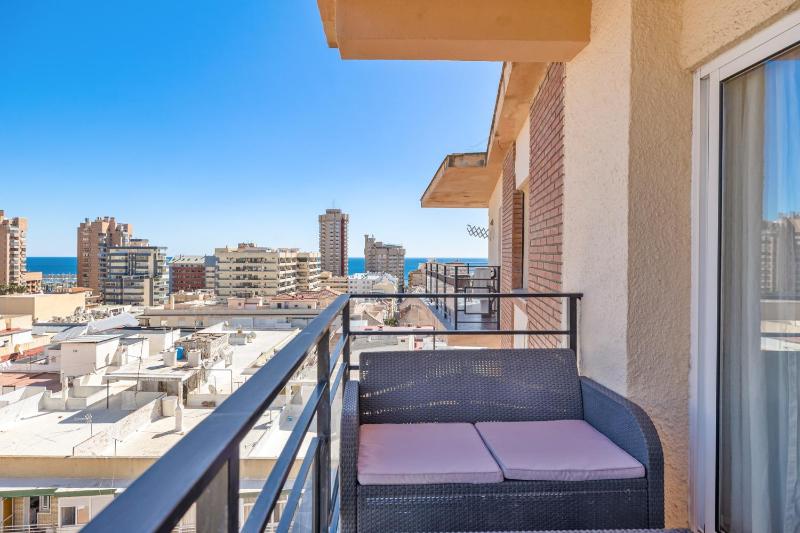 Central and modern Apt by Costarentals - Ref 34 - image 16