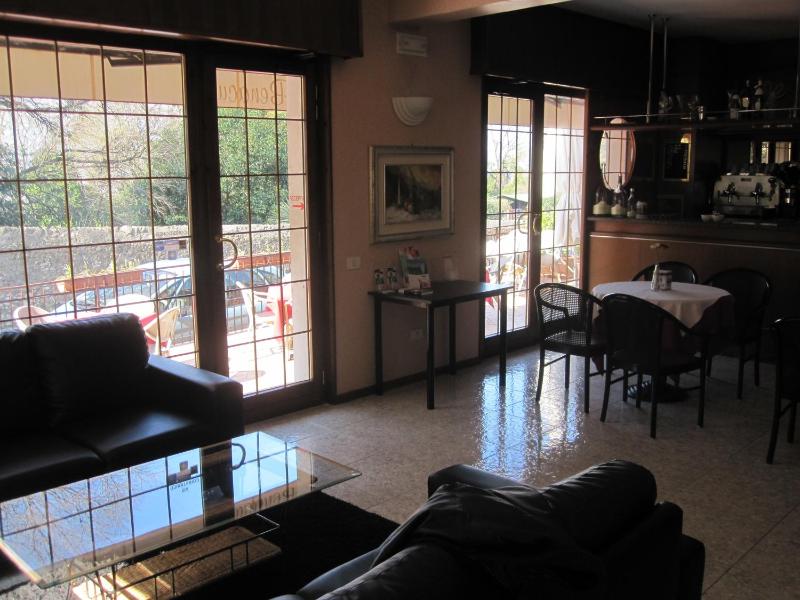 Hotel Benacus - image 11