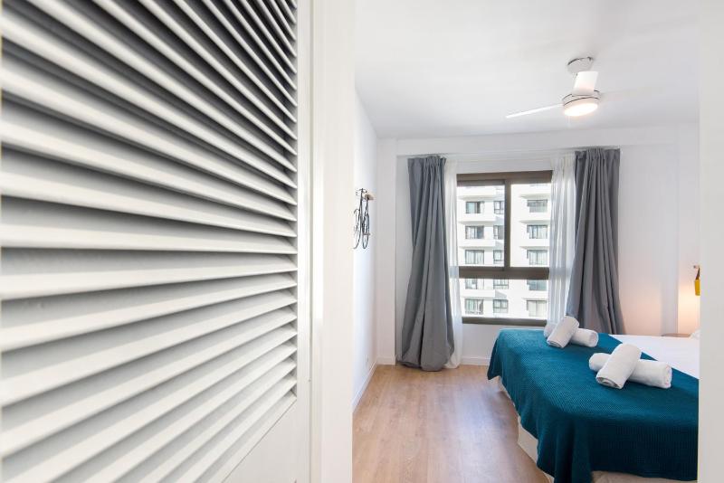 ALOHA MARINA Private APARTMENT 1st line Ocean Beach CARIHUELA - image 18