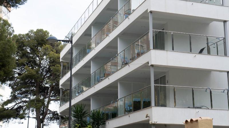 One-Bedroom Apartment image 1