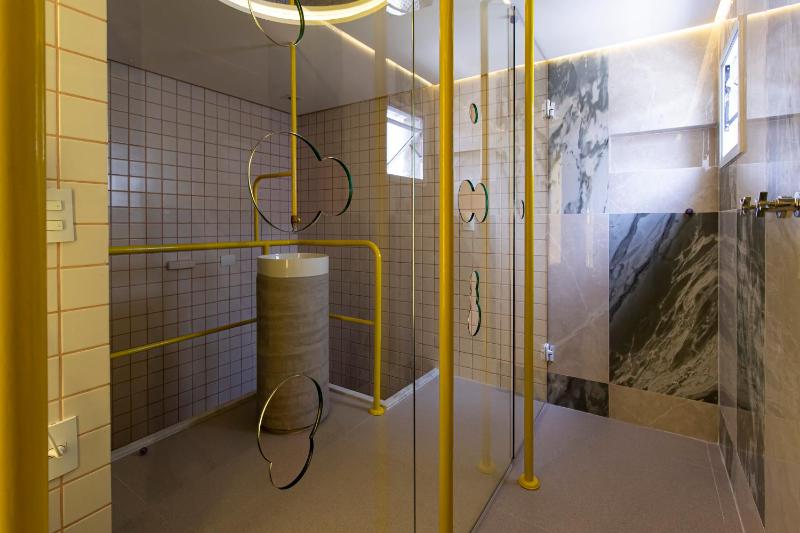 Nuu Motel - image 39