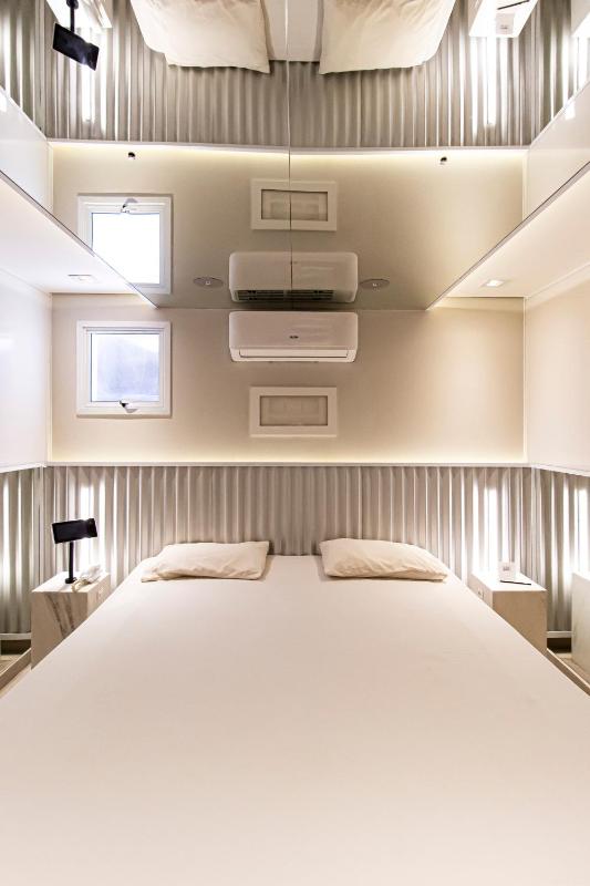 Nuu Motel - image 11