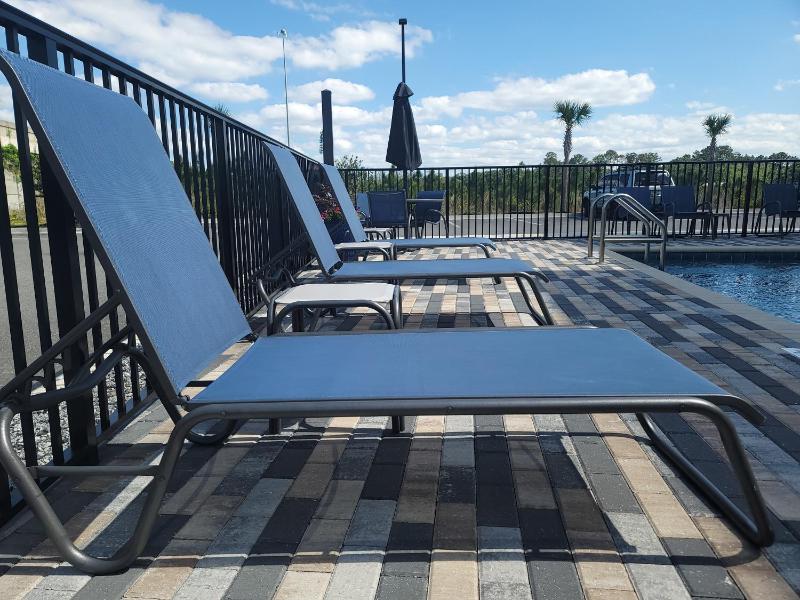 Comfort Inn & Suites Jacksonville - Orange Park Near Naval Air Station - image 3