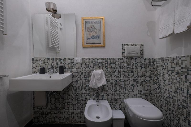 Superior Double Room image 3
