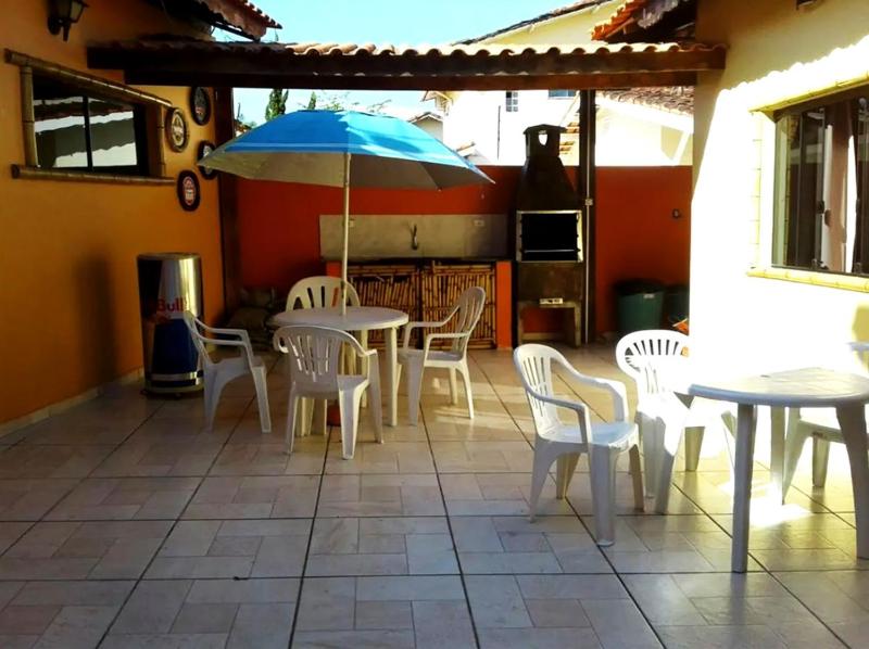 Casa linda com Piscina e Jogos pertinho da Praia - image 18