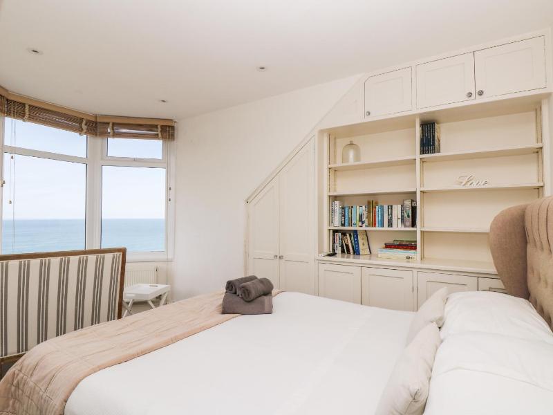 Porthmeor Beach House - image 6