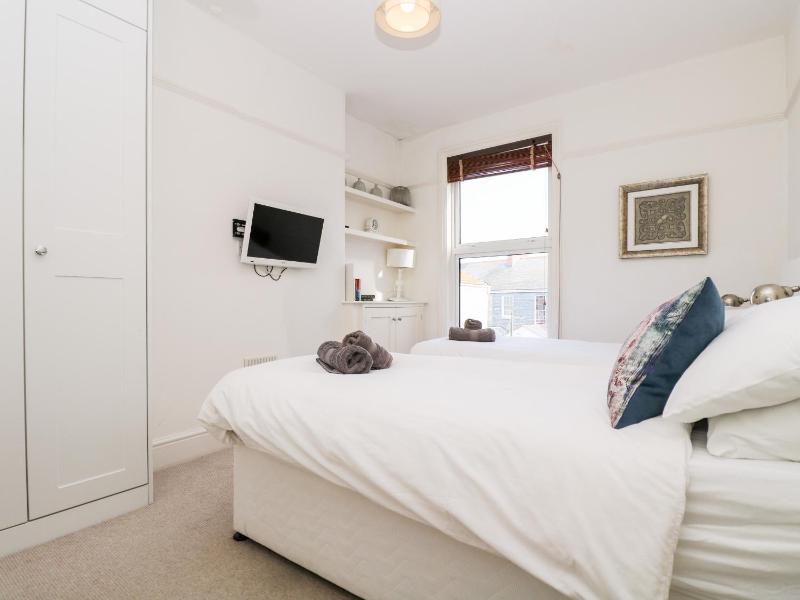 Porthmeor Beach House - image 42