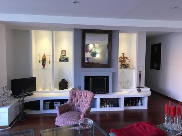 Le Patio Père Pigne Guestroom - image 26