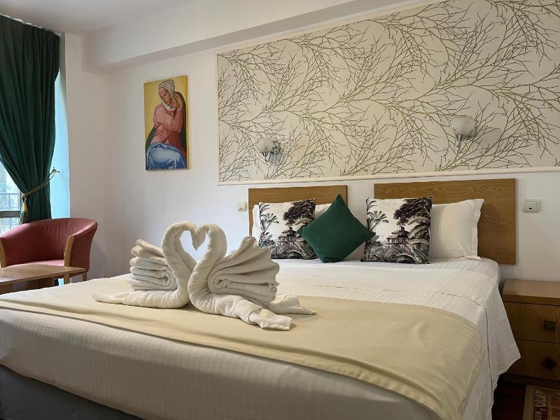 Superior Double Room image 2