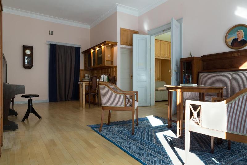 Suite image 2