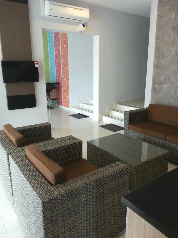 GOLDEN GUEST HOUSE KUANTAN - image 12