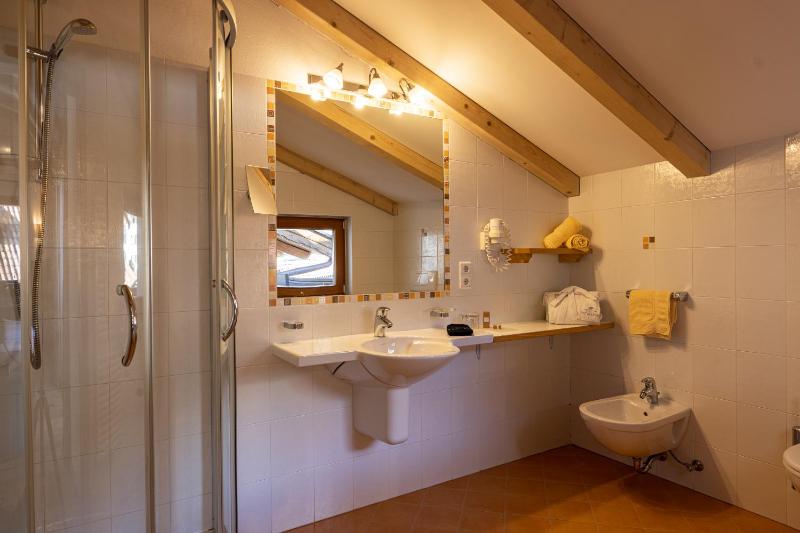 Double Room with Mountain View image 2