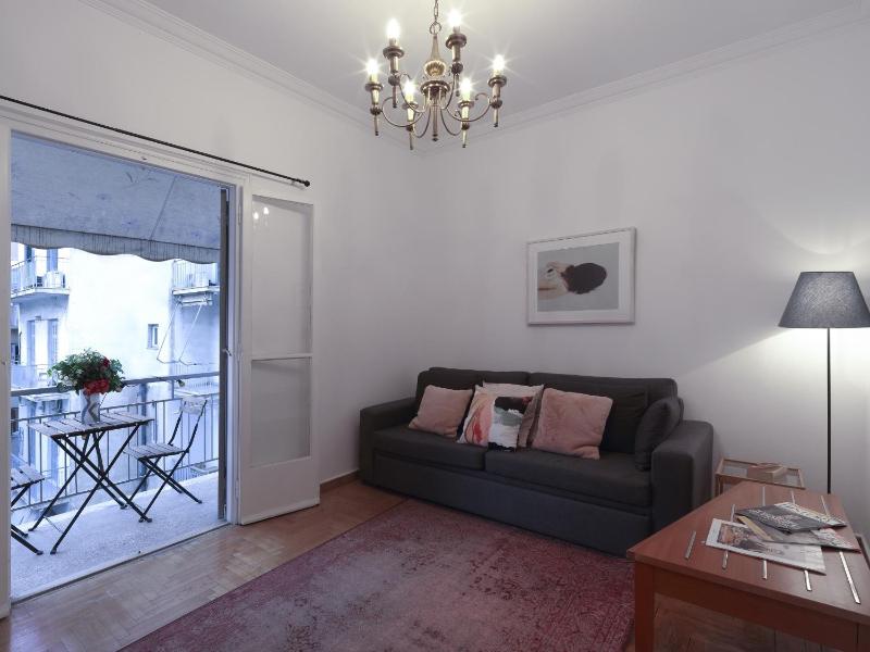 Fyllis17 - Cozy apartment in the heart of Athens - image 8