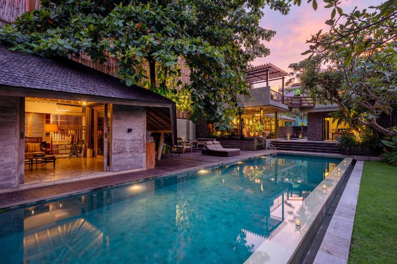 Jadine Bali Villa by Nagisa Bali - image 38