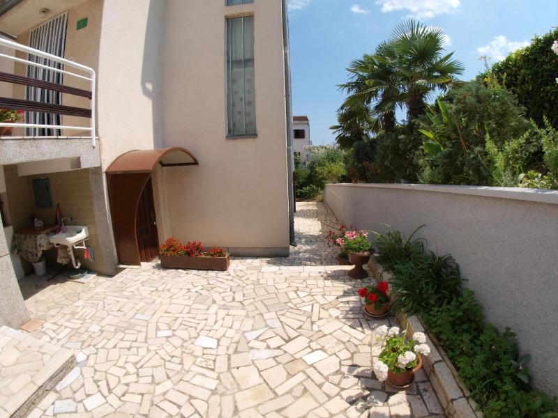 Apartments with parking space Pula - 20809 - image 12