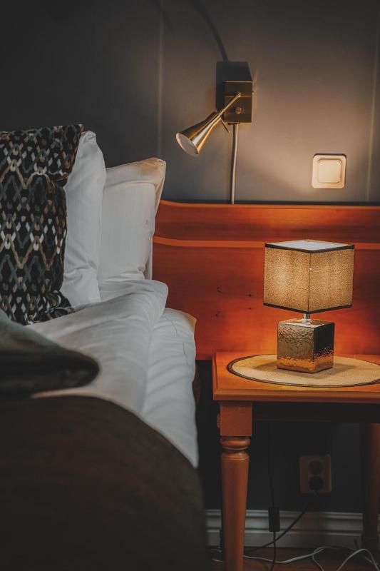 Standard Single Room image 2