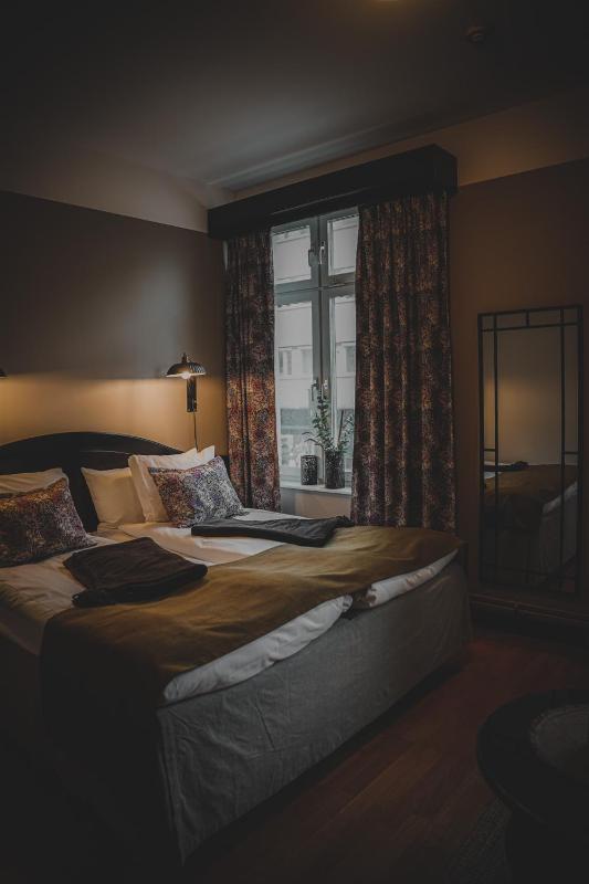 Superior Double Room image 4