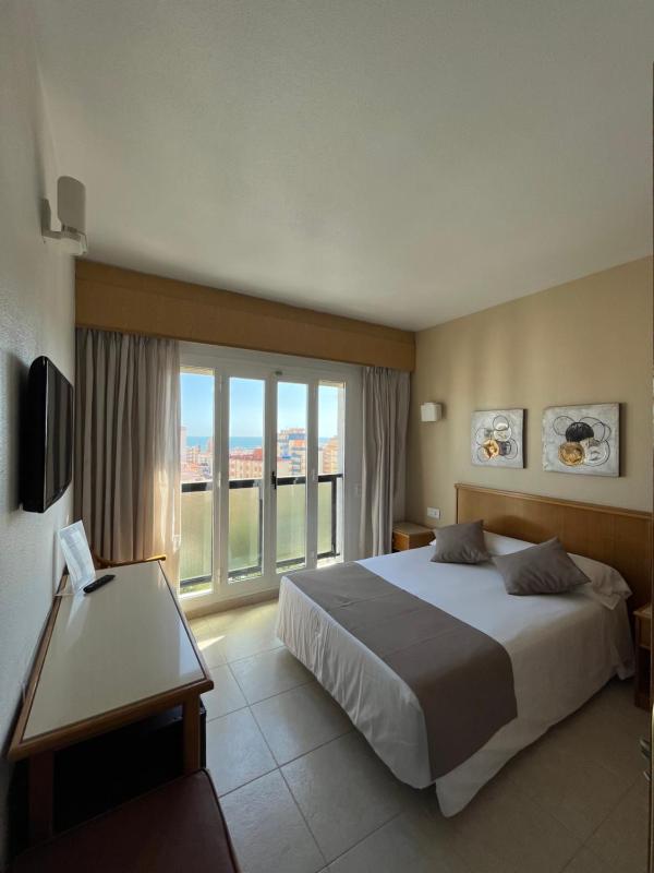 Single Room image 3