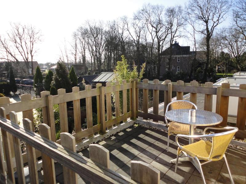 Single Room with Terrace and Garden View image 2