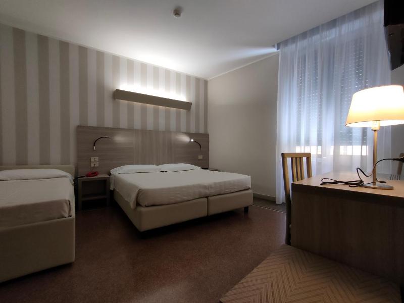 Hotel Vittoria - image 13