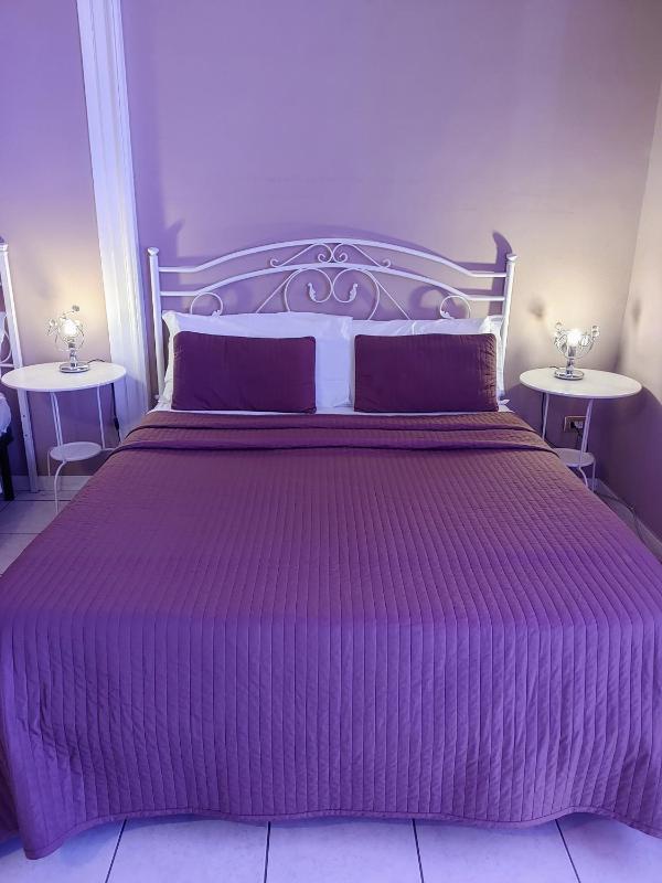 Double or Twin Room with Balcony image 3