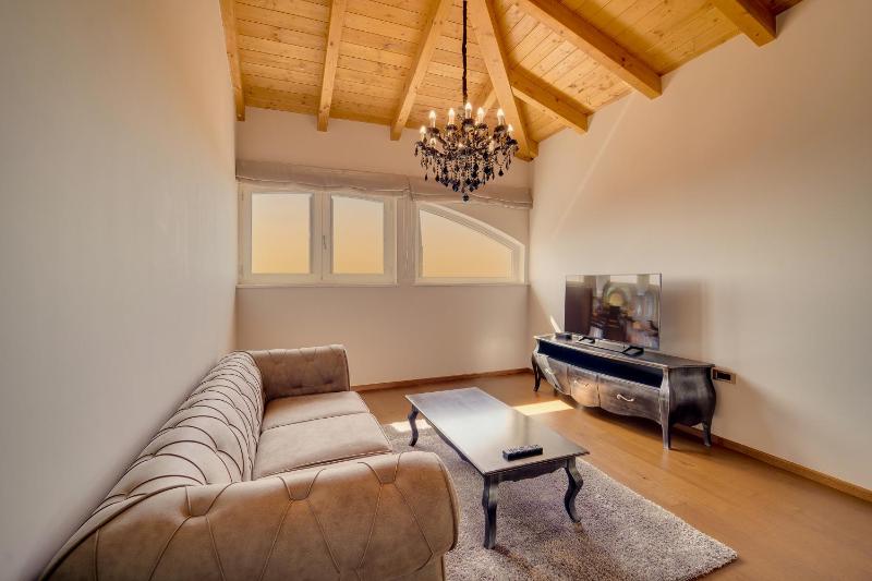 Suite image 2