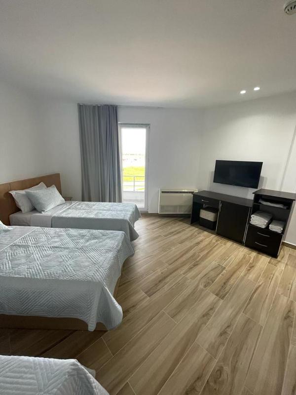 Triple Room image 1