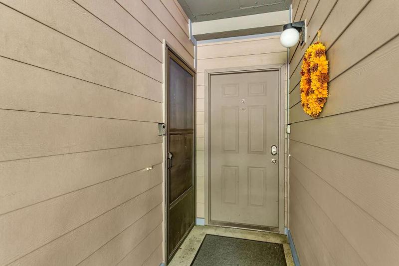 Two-Bedroom Apartment image 3