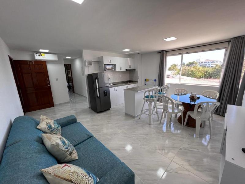 Liliana Prado Edificio Bailey Boat Apt 303 - image 5