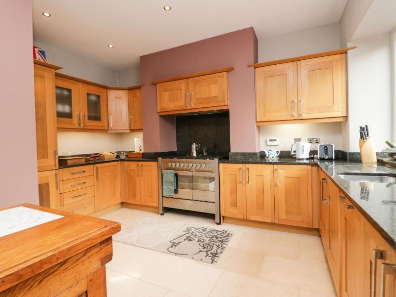Connie's Cottage - image 32
