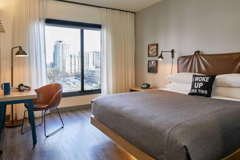 Moxy Atlanta Midtown - image 19