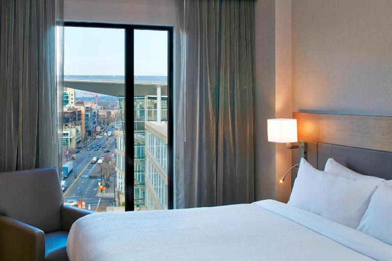 AC Hotel Minneapolis Downtown - image 19