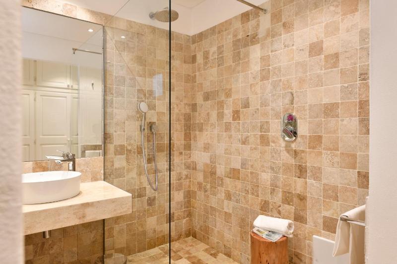 Classic Triple Room image 1