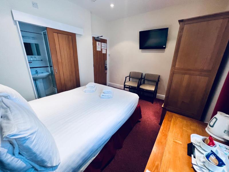 Standard Single Room image 2