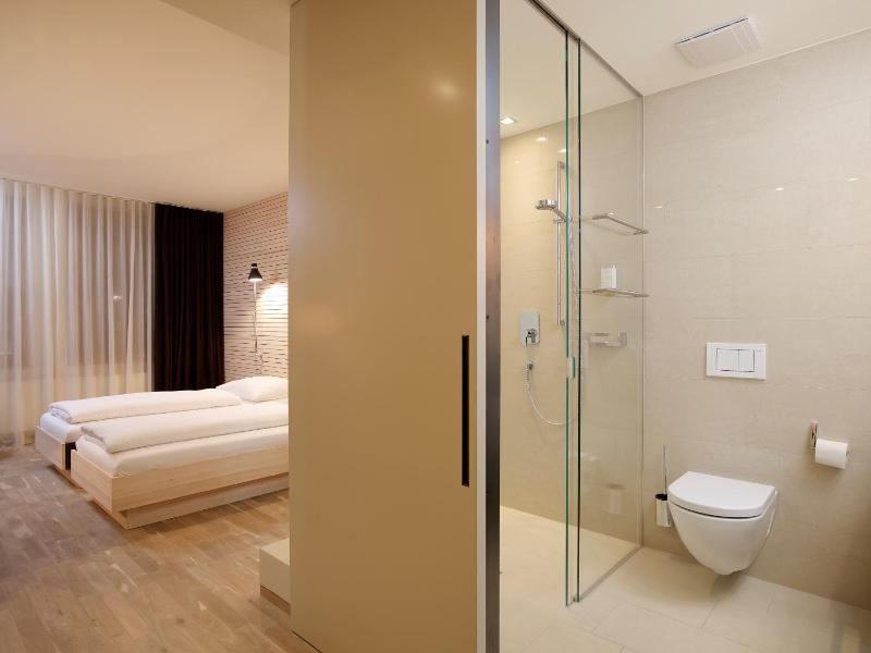 Superior Single Room image 4
