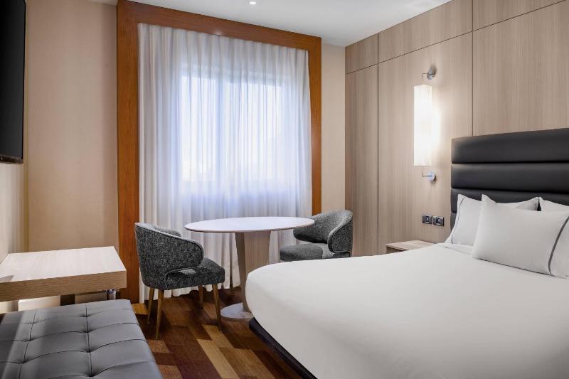 Standard Room, Guest room, 1 Queen image 1