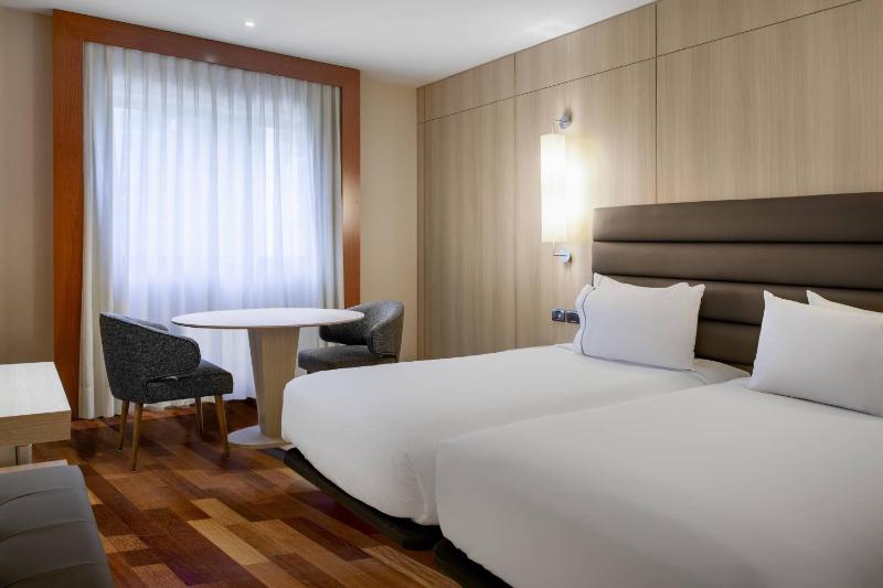 Standard room, Guest room, 2 Twin/Single Bed(s) image 4