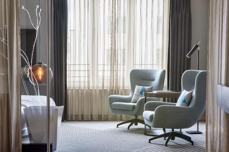 Urban Suite, City View image 4