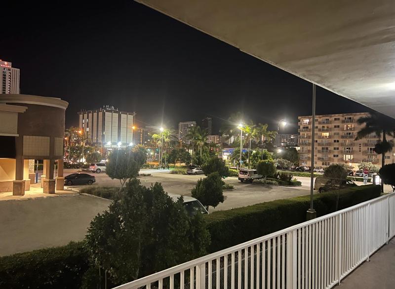Bposhtels Hollywood Florida - image 13