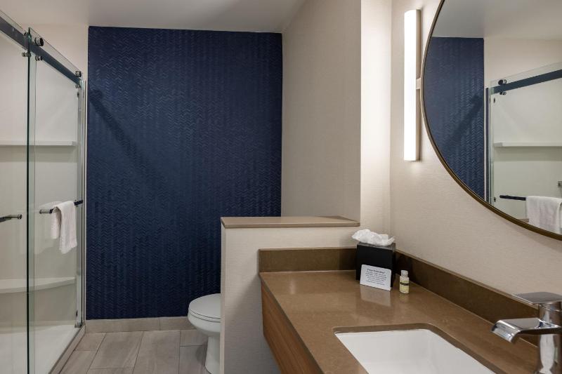 Queen Suite with Two Queen Beds and Sofa Bed image 3