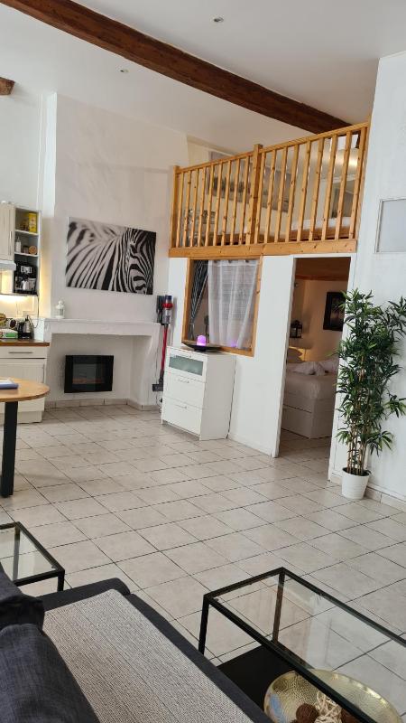 Duplex One-Bedroom Apartment (6 Adults) image 3