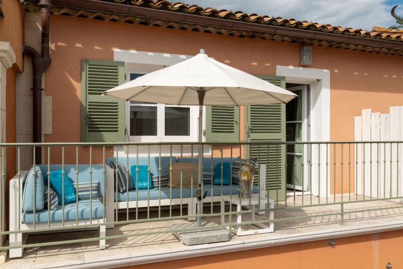 Junior Suite with Sea View image 3