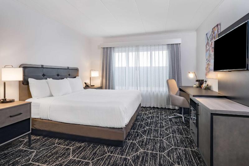 King Room - Non-Smoking image 1