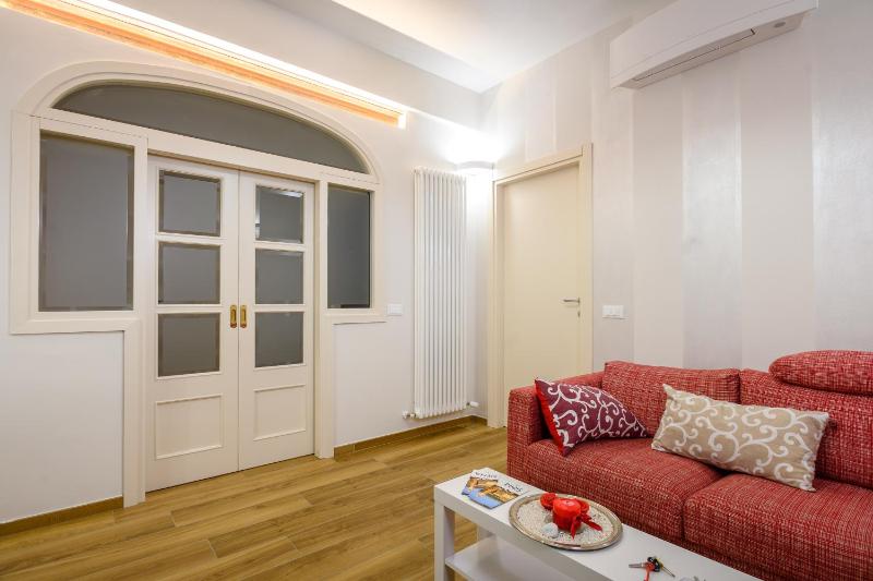 Lady Camollia Apartment - image 9