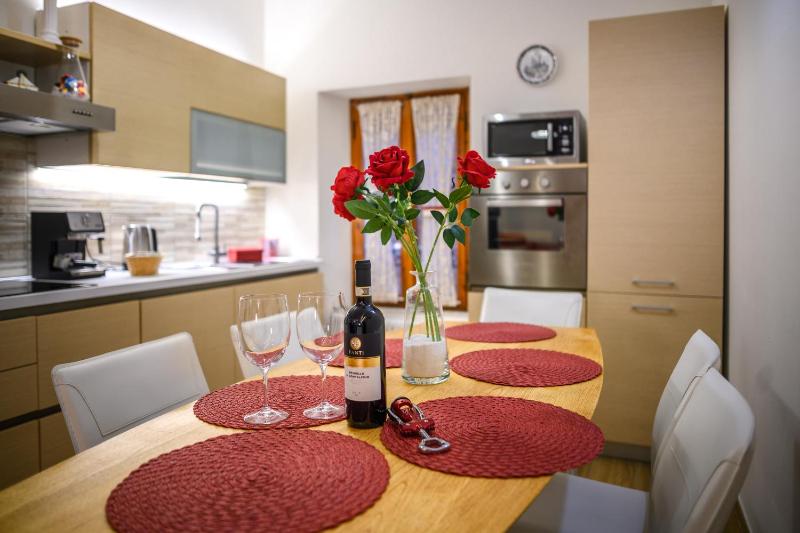 Lady Camollia Apartment - image 19