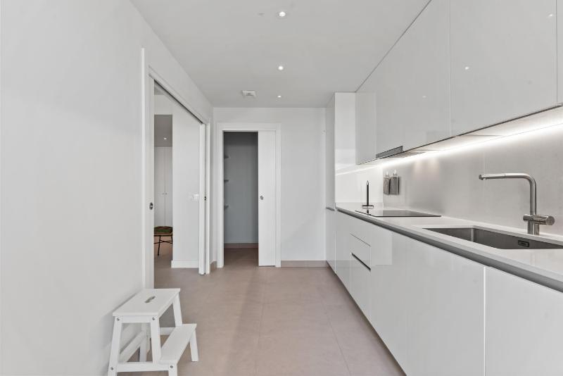 Seaview apt with pool by Costarentals - Ref M21 - image 9