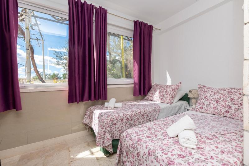 Apartments Villa White House - image 32