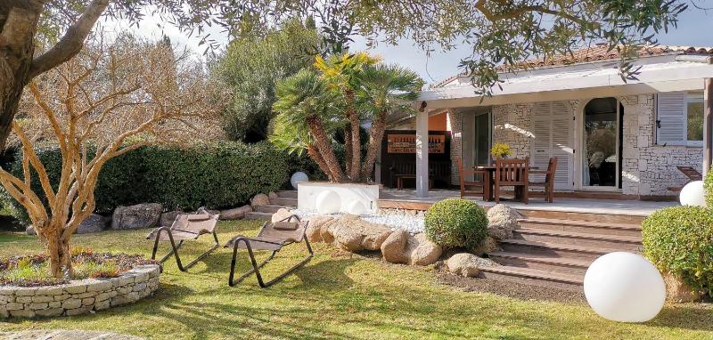 Two-Bedroom Villa (5 Adults) image 3