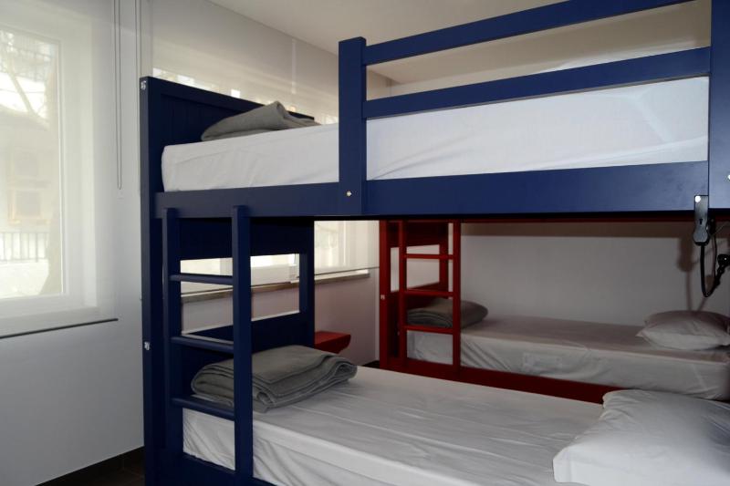 Single Bed in 6-Bed Dormitory Room image 1
